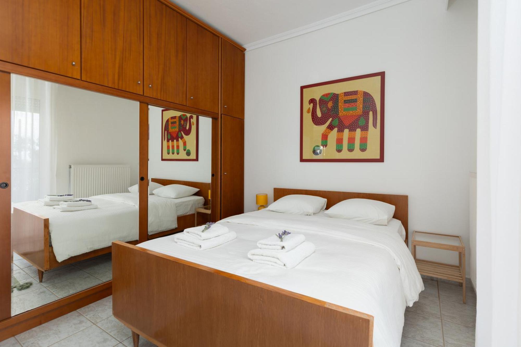 Mimoza'S Sea View Apartment Palaiontsiflikion Luaran gambar
